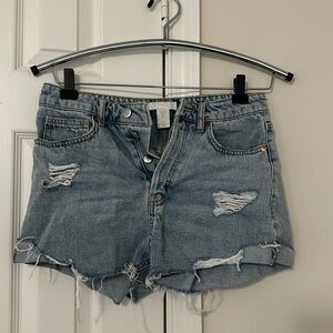 H&M size 6 distressed jeans shorts